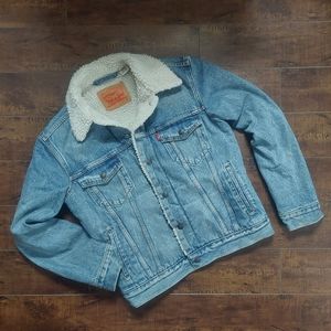 Levi's Sherpa Trucker Denim Jacket Size XS